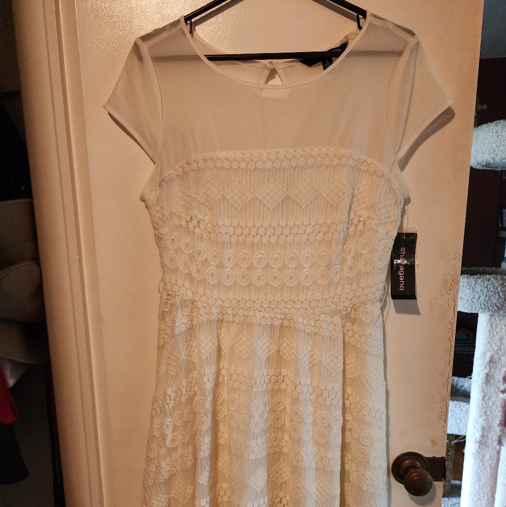 SHARAGANO WOMANS DRESS